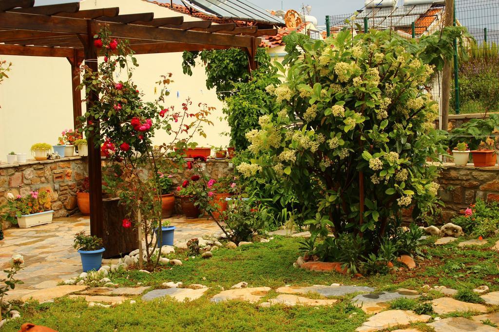 Alesta Hotel Bozcaada Bagian luar foto