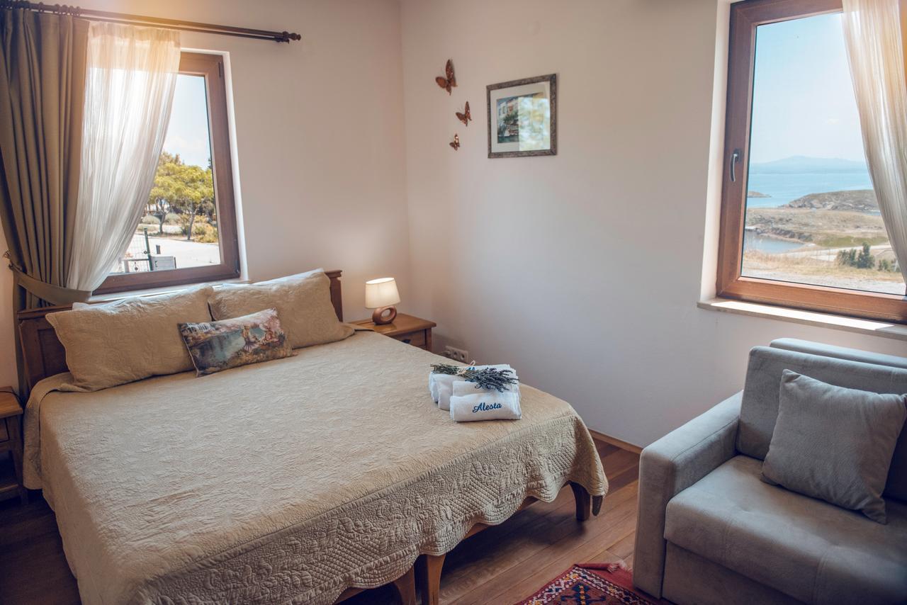 Alesta Hotel Bozcaada Bagian luar foto