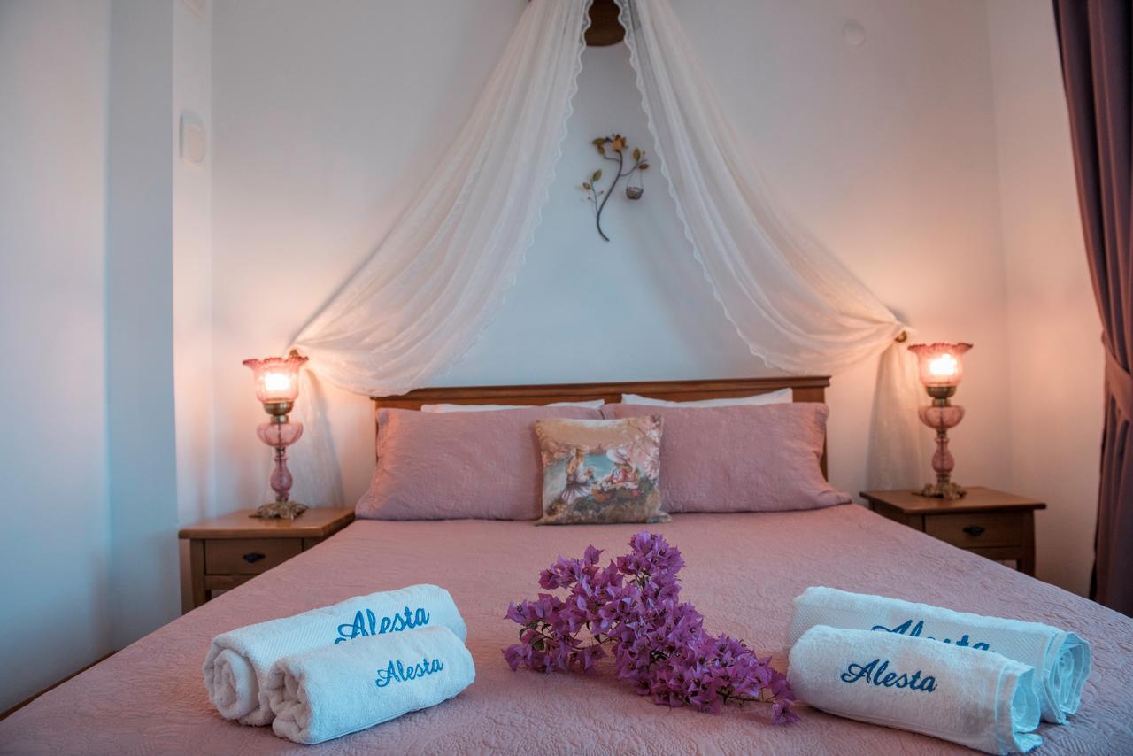 Alesta Hotel Bozcaada Bagian luar foto